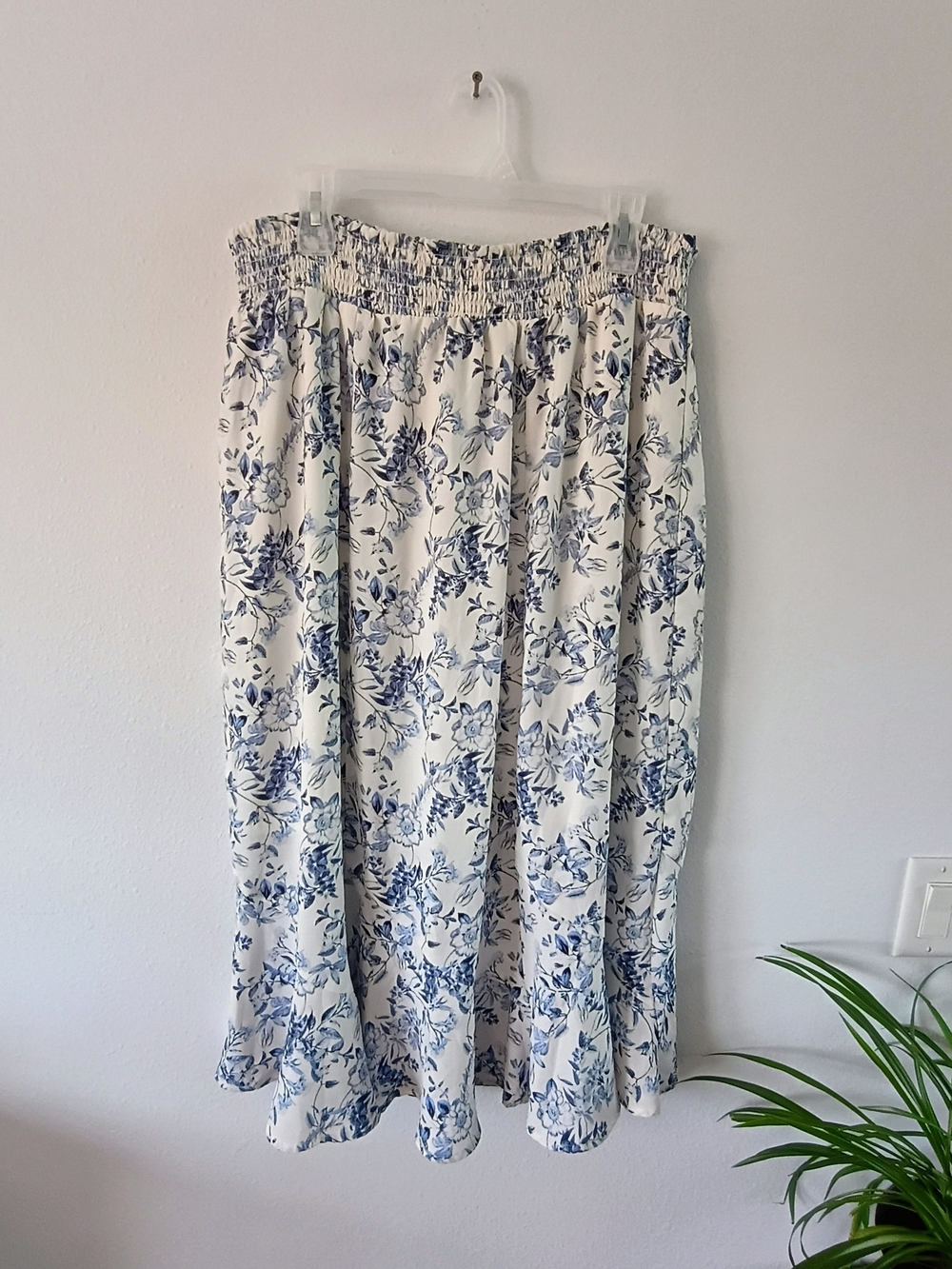 AB Studio XL Blue White Floral Midi Skirt Smocked Waist Ruffle Hem Cottagecore